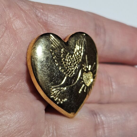 Vtg Heart Brooch Religious Dove “The Variety Club” Pin God's Bright Gold Tone - Picture 3 of 10
